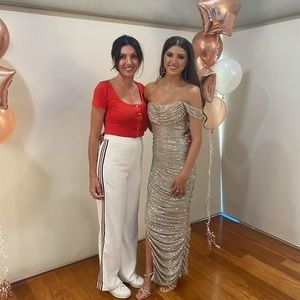 Meet your Posher, Bella-jane